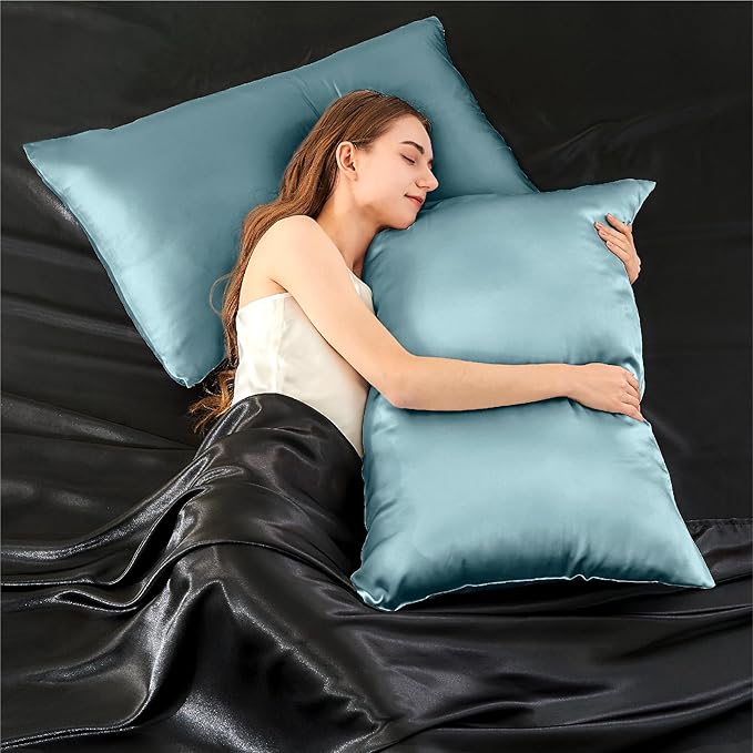 INFIIXSO Mulberry Silk Pillowcase for Hair and Skin, Silk Pillow Cases Standard Size with Hidden Zipper 20x26 Inches, Super Smooth and Soft Cooling Pillow Cases for Hot Sleepers(Haze Blue, 1 Pack)
