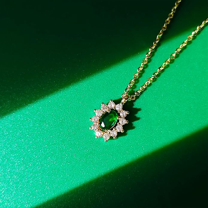 Luxval Diamond Pendant Gold Necklace for Women，Dainty 18k Gold Plated Choker Necklaces Simple Gold Jewelry Gifts for Women Girls