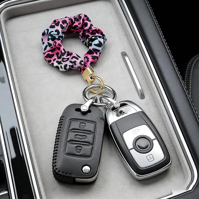 Scrunchie Wristlet Keychain for Women Men, Cute Stretchy Wrist KeyChain for Car Keys with 3 Keyrings and 1 D ring