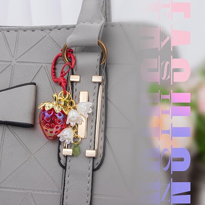 Wikavanli Cute Strawberry Keychain,Bag Charms,Kawaii Heart Flower Daisy Key chains Accessories Decor for Women Girls Purse