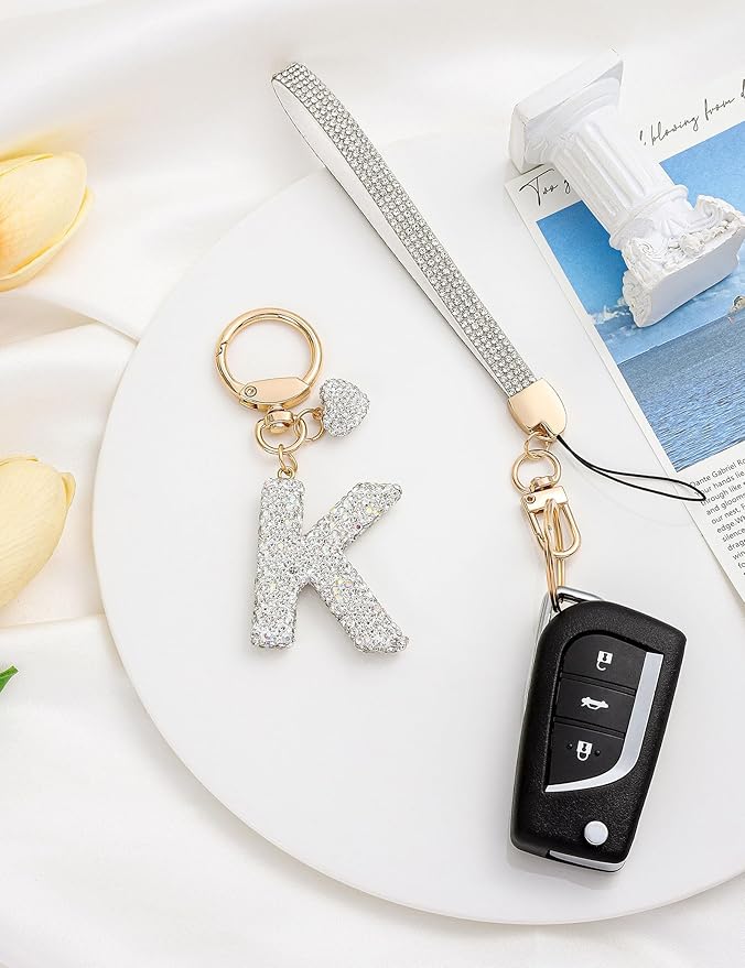 Initial Keychain for Women Girls,Bling Letter Key chain Initial with Heart,Pink Keychain Charms for Backpack Handbag