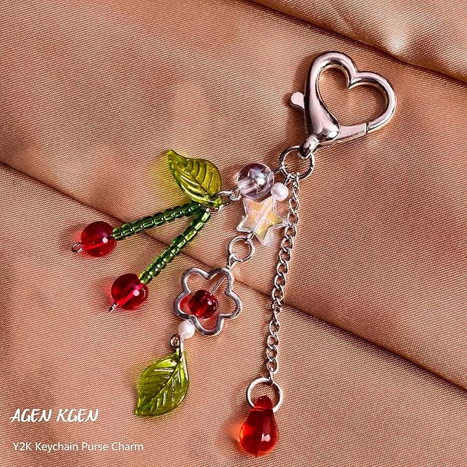Novelty keychains Aesthetic Y2K Keychain Charms Stylish Keychains Accessories for Women Bag Purse Gifts
