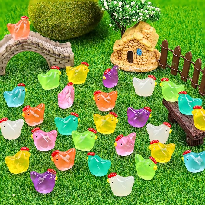 120Pcs Luminous Mini Chicken Figurines 8 Colors Glow in The Dark Tiny Small Little Resin Chicken to hide Miniature Resin Animals for Fairy Garden Party Potted Diy Dollhouse Micro Landscape Home Decor