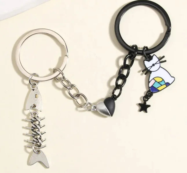 Spaceman Magnetic Love Keychain