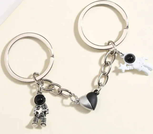 Spaceman Magnetic Love Keychain