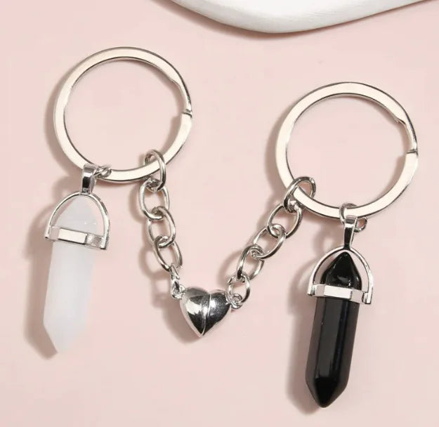 Spaceman Magnetic Love Keychain